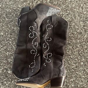 Elegant Black Suede Women's Boots with Studded Design